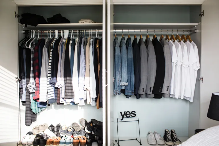 How to Fix a Closet Full of Clothes You Hate Fast