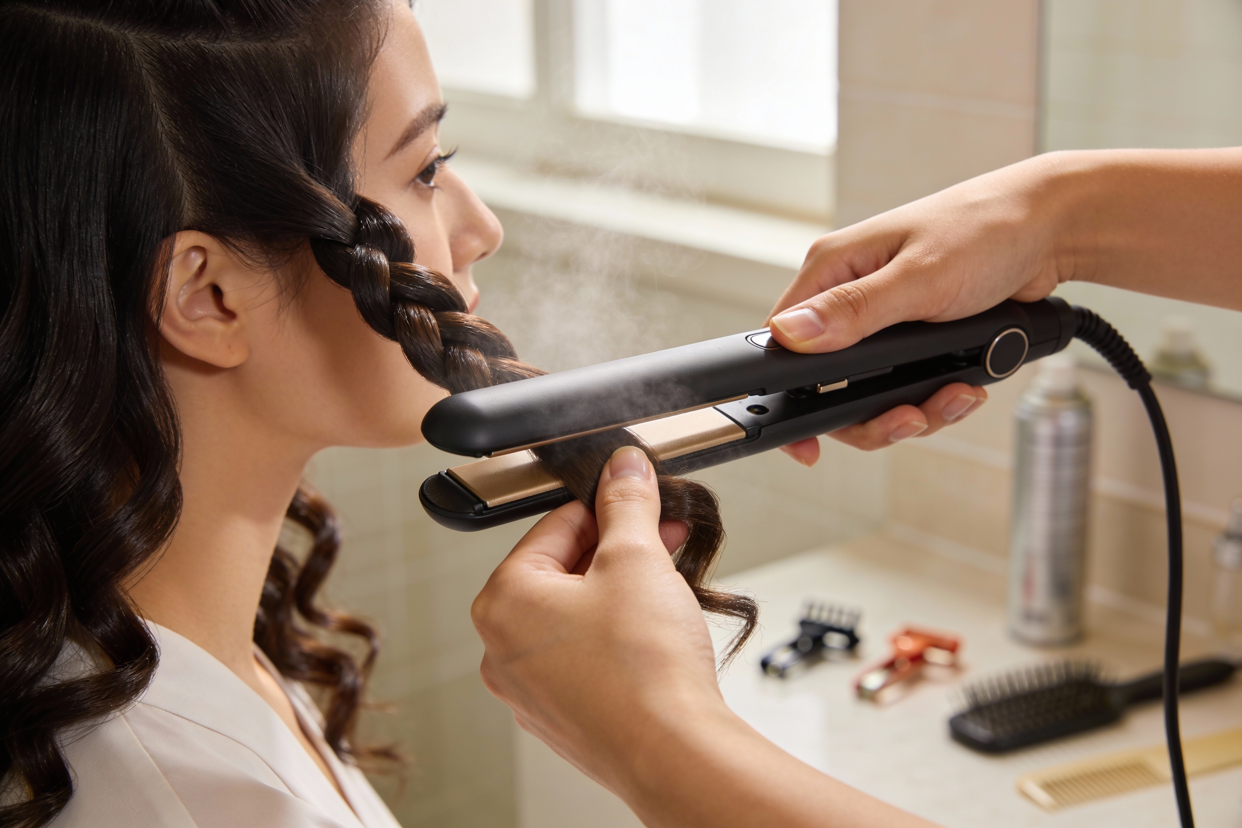 How to Curl Your Hair with a Flat Iron Like a Pro