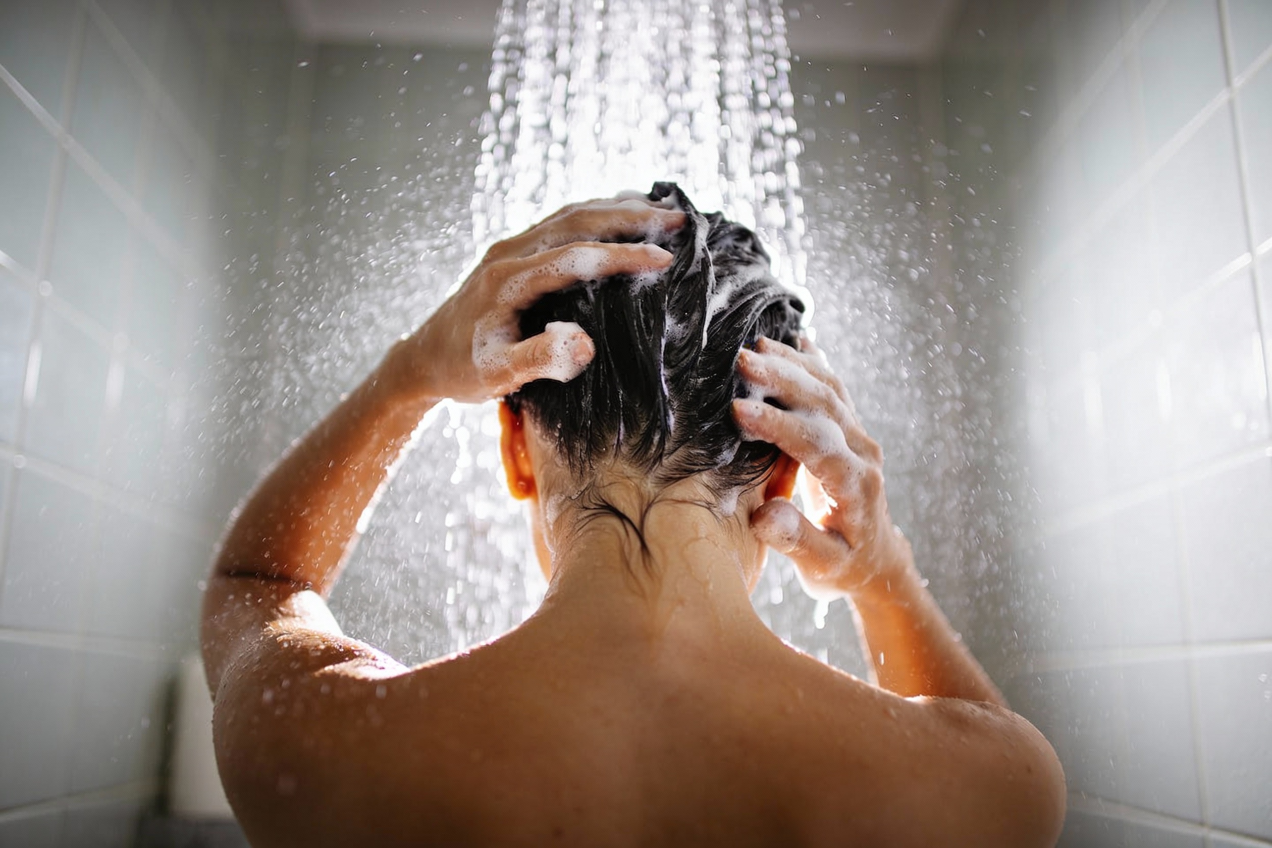 How to Wash Your Hair Properly for Salon-Level Shine